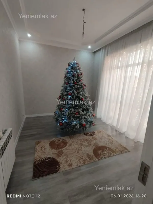 Satılır 5 otaqlı həyət evi 160 m²