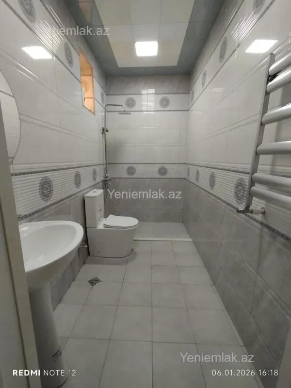 Satılır 5 otaqlı həyət evi 160 m²