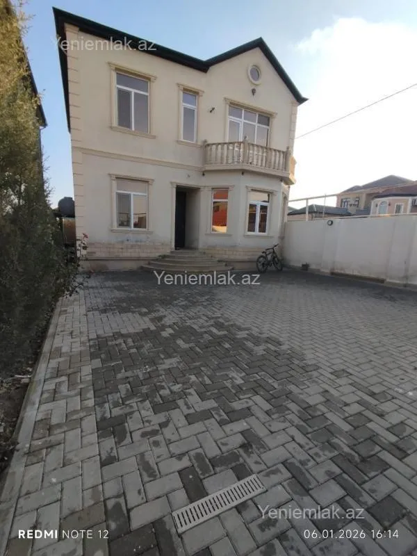 Satılır 5 otaqlı həyət evi 160 m²