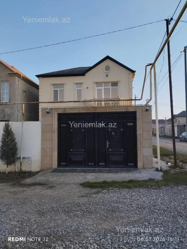 Satılır 5 otaqlı həyət evi 160 m²