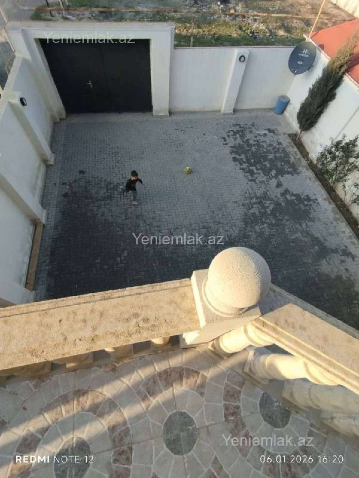 Satılır 5 otaqlı həyət evi 160 m²