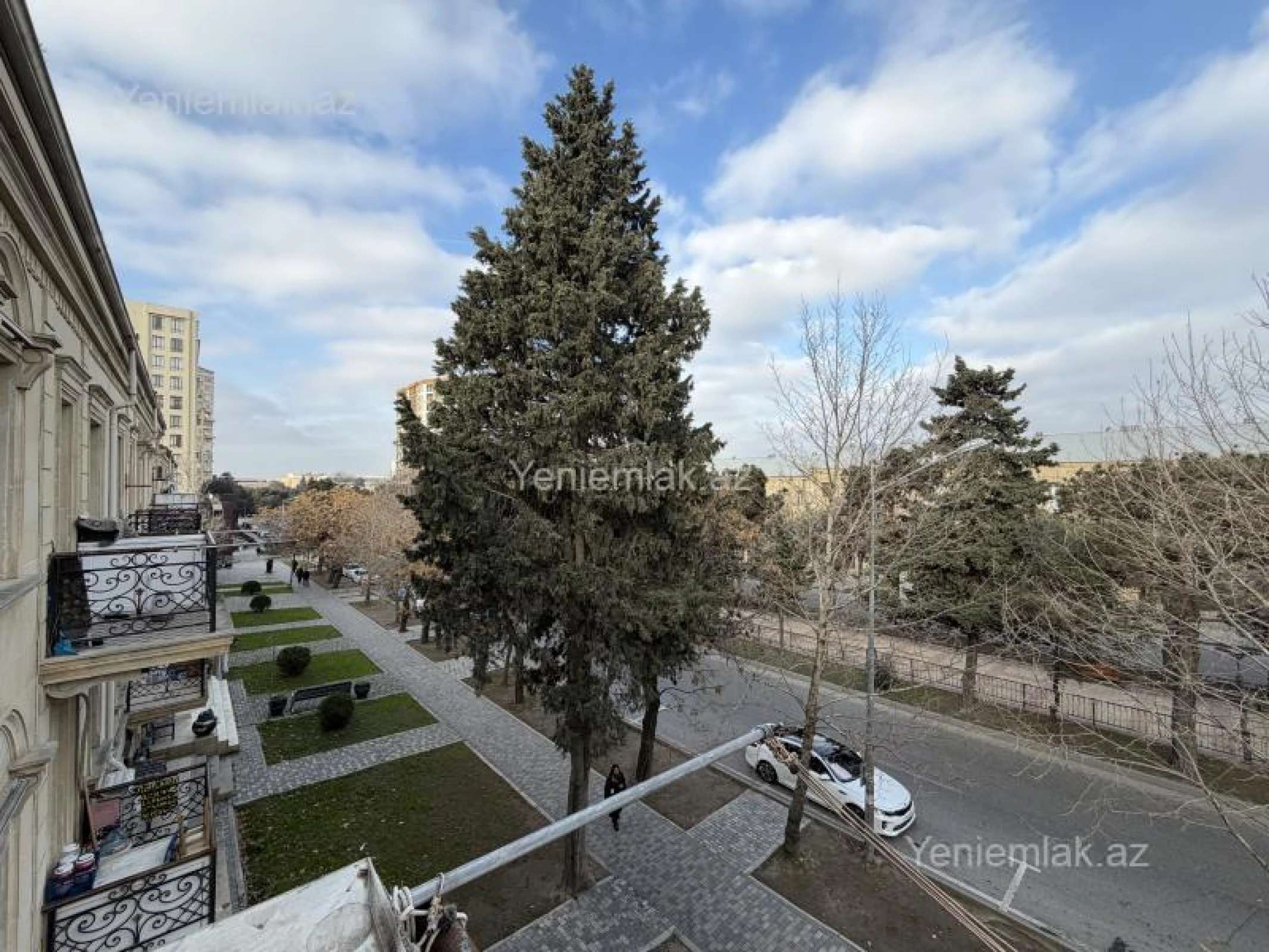 Satılır 3 otaqlı köhnə tikili 70 m²