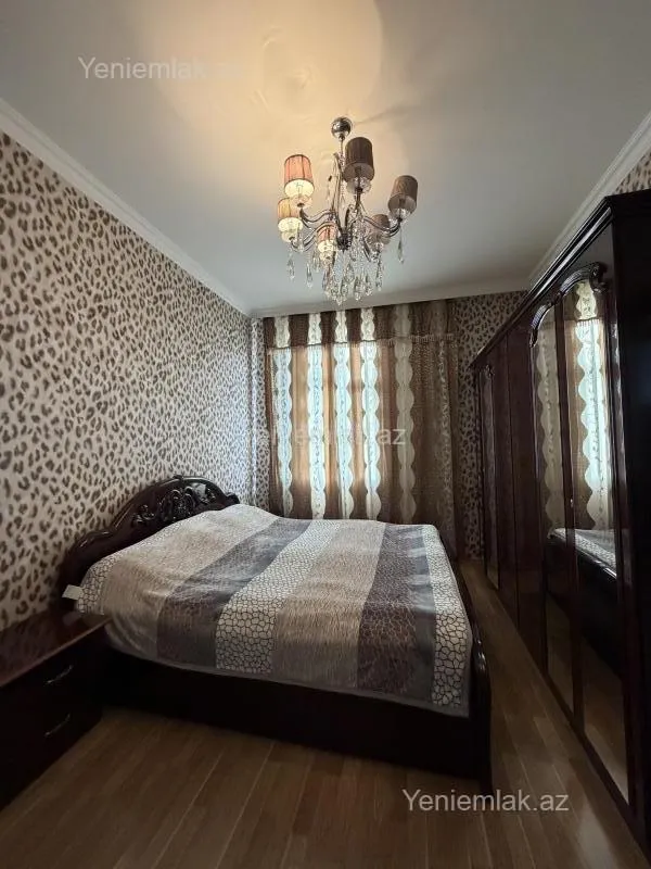 Satılır 3 otaqlı köhnə tikili 70 m²
