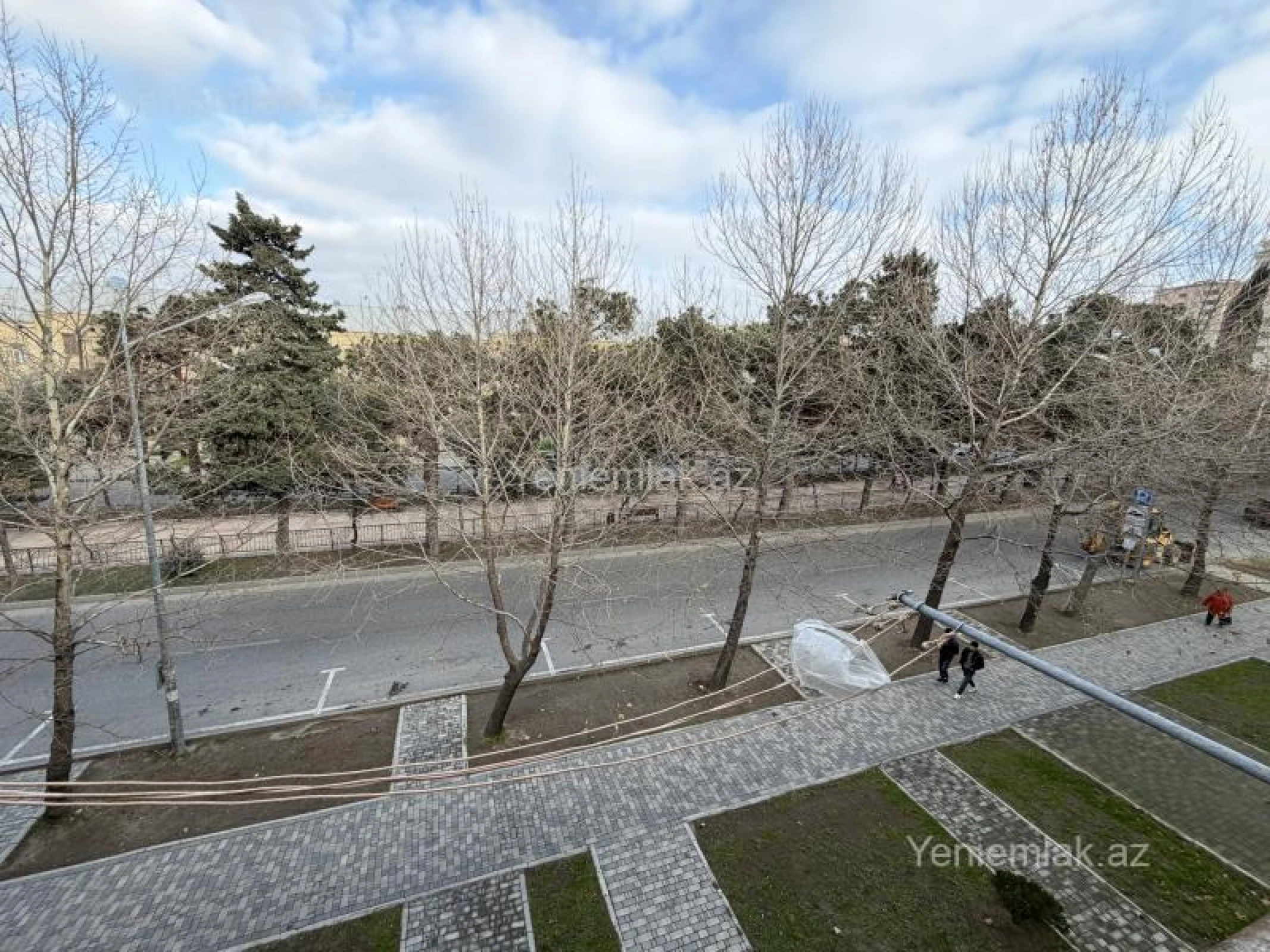 Satılır 3 otaqlı köhnə tikili 70 m²