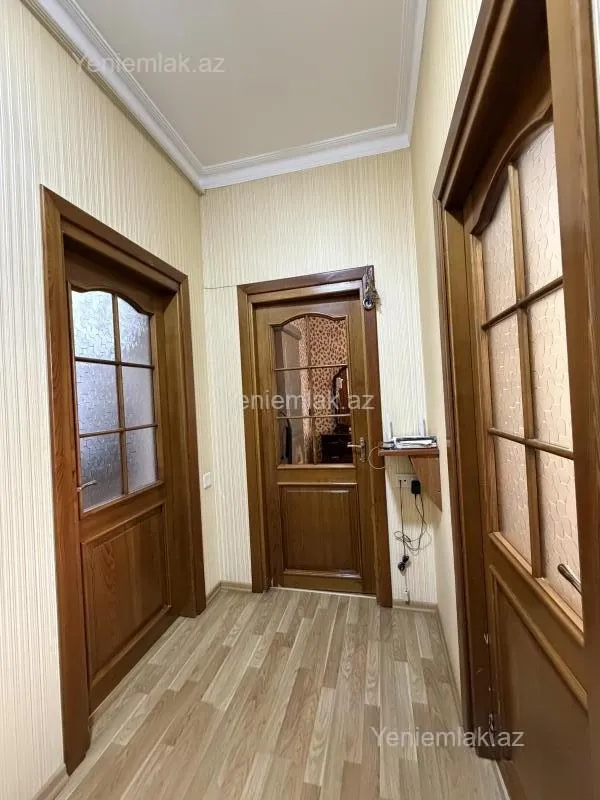 Satılır 3 otaqlı köhnə tikili 70 m²