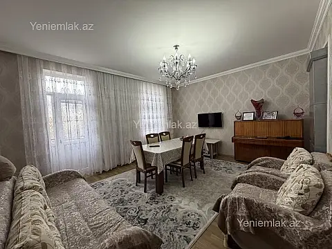 Satılır 3 otaqlı köhnə tikili 70 m²