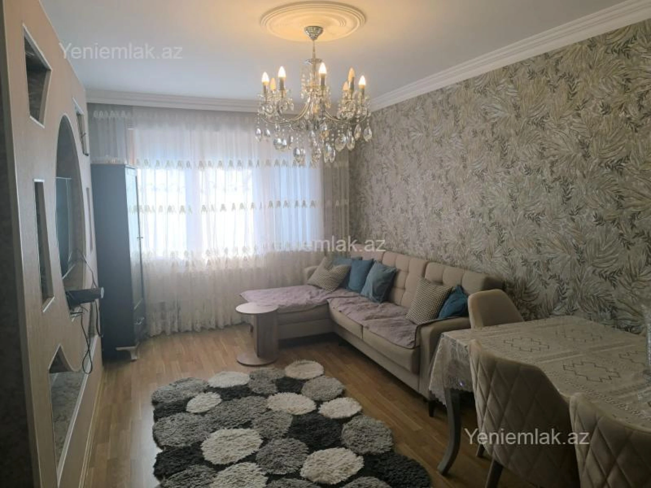 Satılır 3 otaqlı köhnə tikili 80 m²