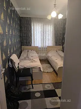 Satılır 3 otaqlı köhnə tikili 80 m²