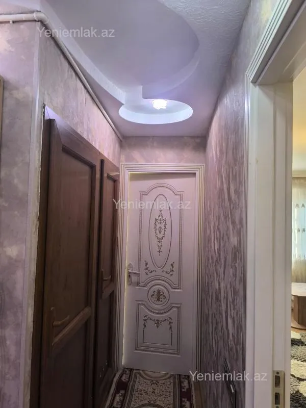 Satılır 3 otaqlı köhnə tikili 80 m²