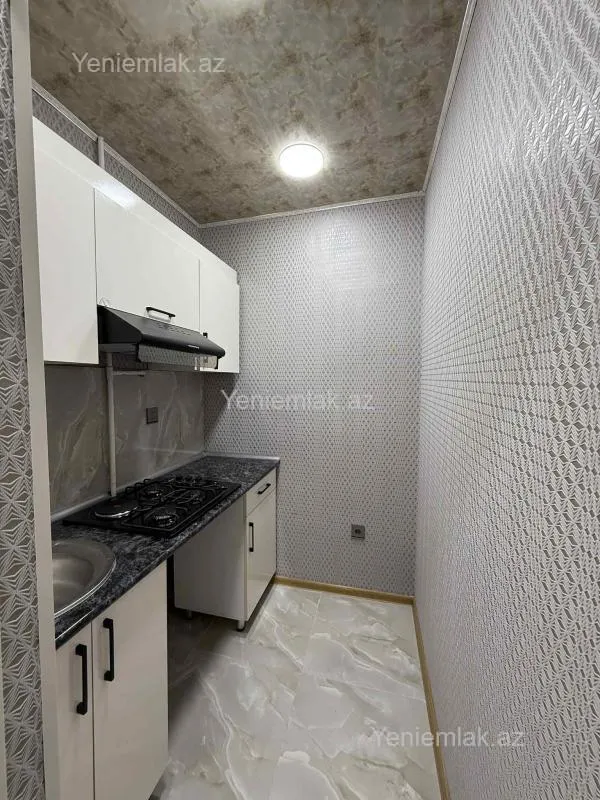 Satılır 1 otaqlı köhnə tikili 35 m²