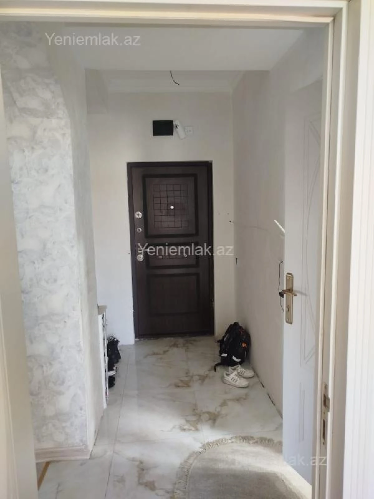 Satılır 3 otaqlı yeni tikili 75 m²