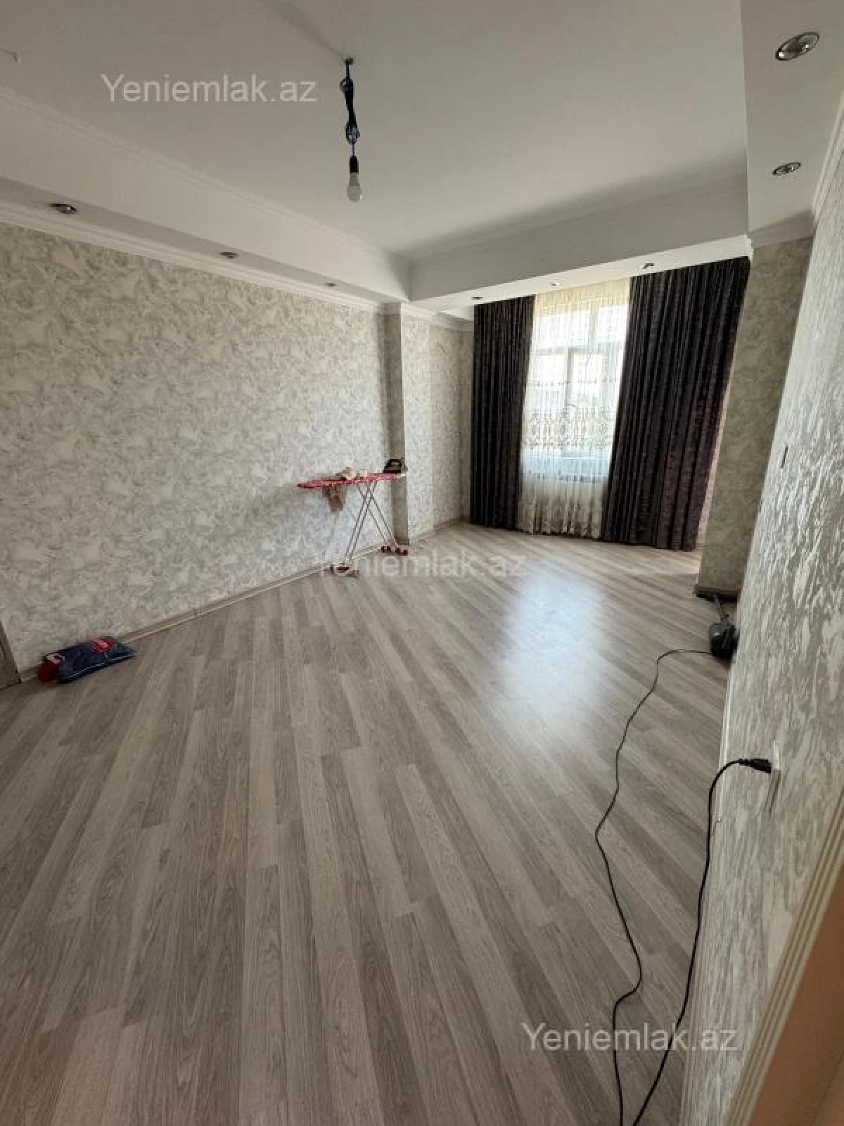 Satılır 3 otaqlı yeni tikili 75 m²