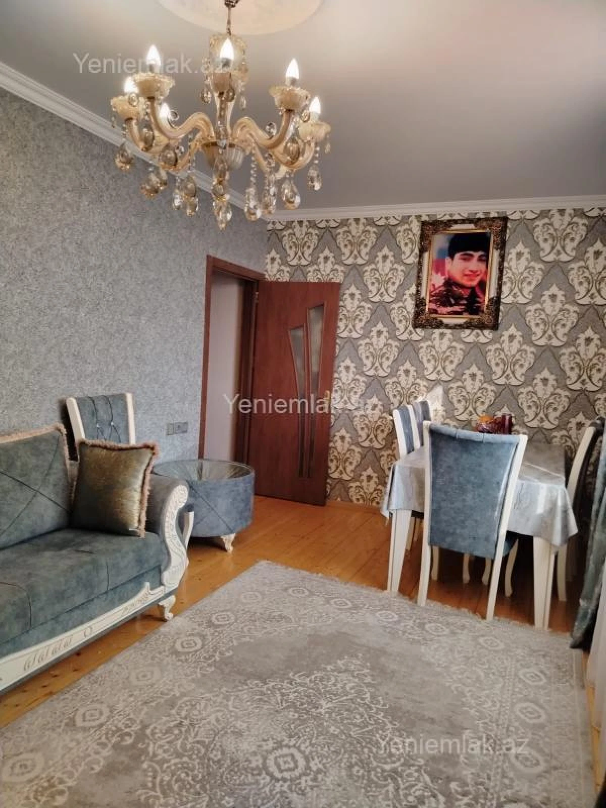 Satılır 2 otaqlı köhnə tikili 55 m²