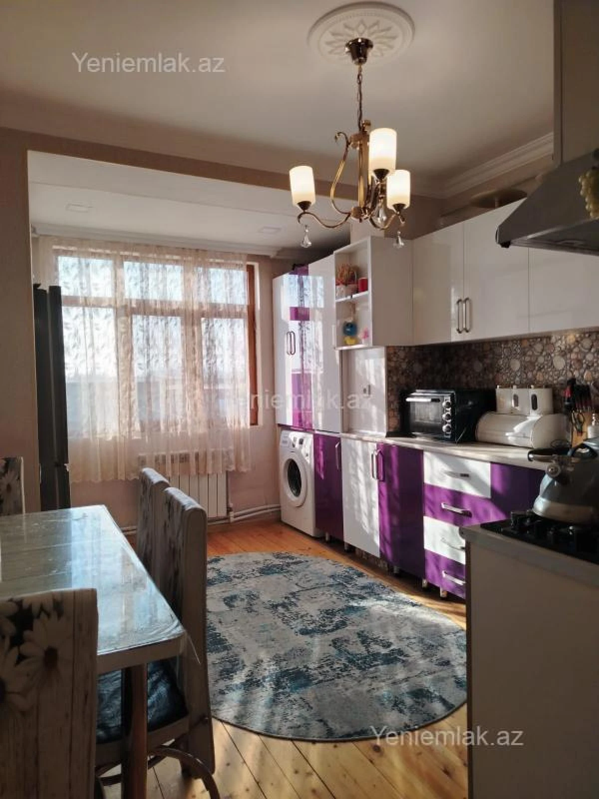 Satılır 2 otaqlı köhnə tikili 55 m²