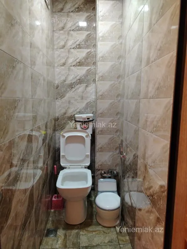 Satılır 2 otaqlı köhnə tikili 55 m²