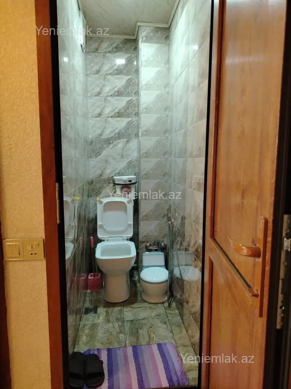 Satılır 2 otaqlı köhnə tikili 55 m²