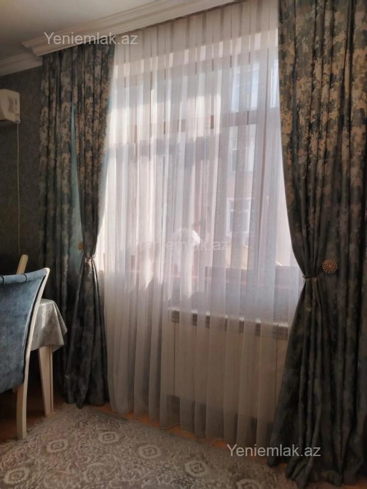 Satılır 2 otaqlı köhnə tikili 55 m²
