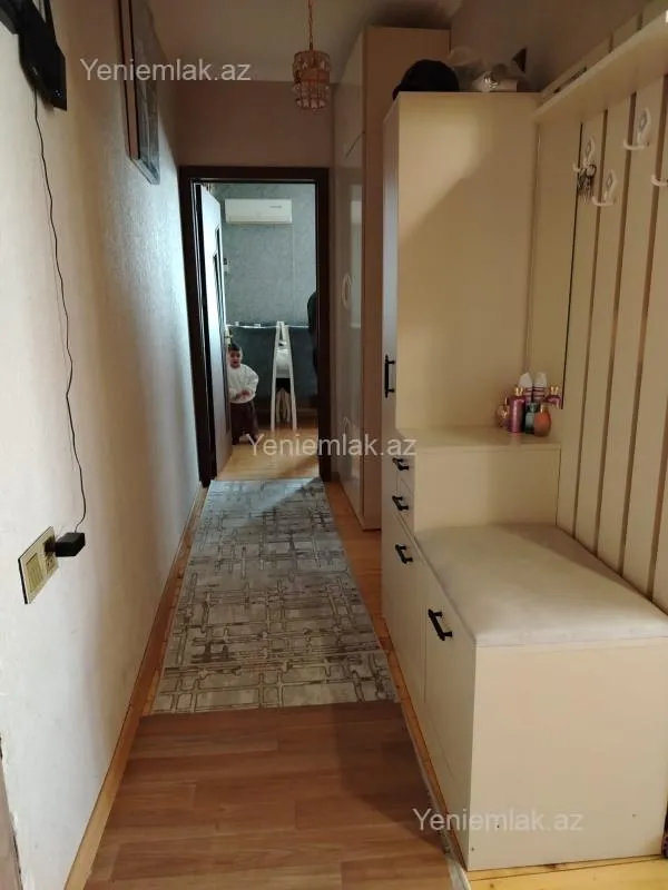 Satılır 2 otaqlı köhnə tikili 55 m²