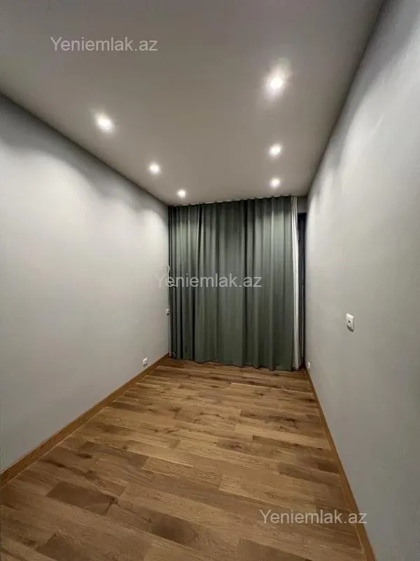 Satılır 3 otaqlı yeni tikili 132 m²
