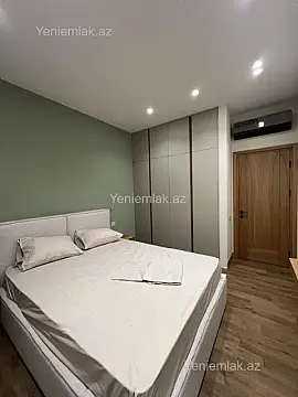 Satılır 3 otaqlı yeni tikili 132 m²