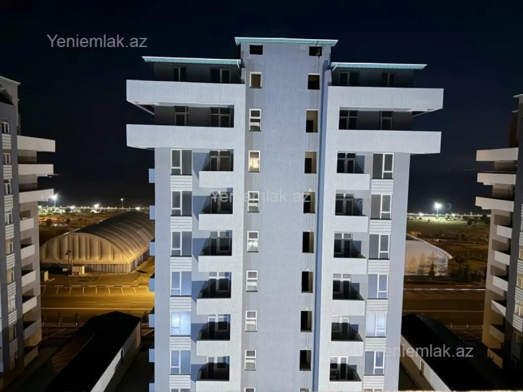 Satılır 2 otaqlı yeni tikili 60 m²