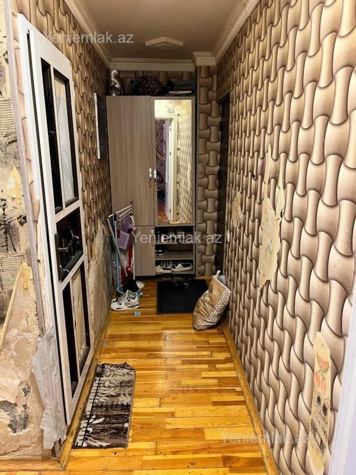 Satılır 2 otaqlı köhnə tikili 46 m²