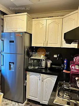 Satılır 2 otaqlı köhnə tikili 46 m²