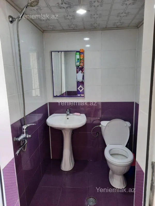 Satılır 3 otaqlı həyət evi 65 m²