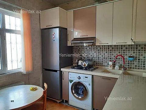 Satılır 3 otaqlı həyət evi 65 m²