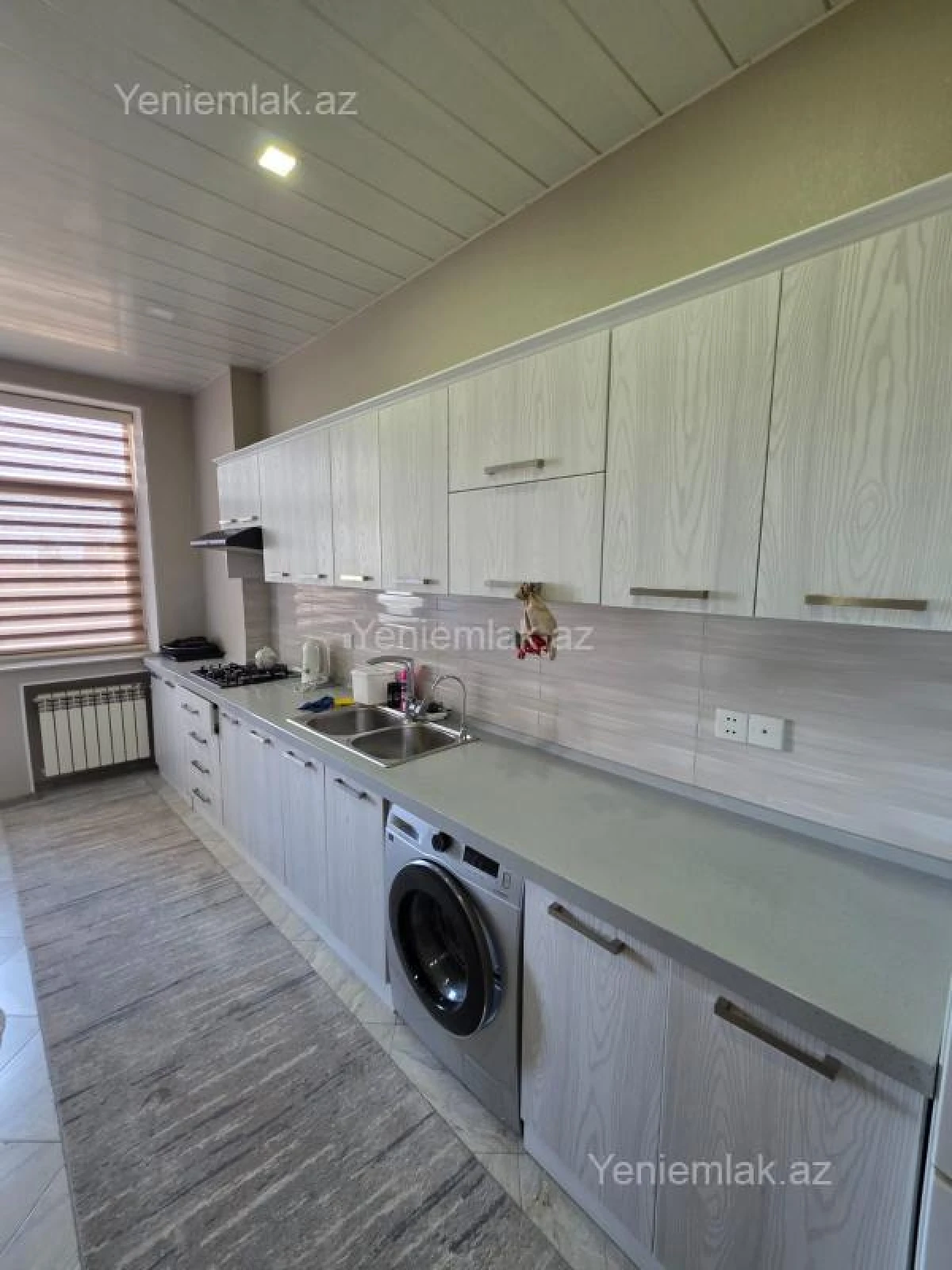 Satılır 3 otaqlı yeni tikili 105 m²