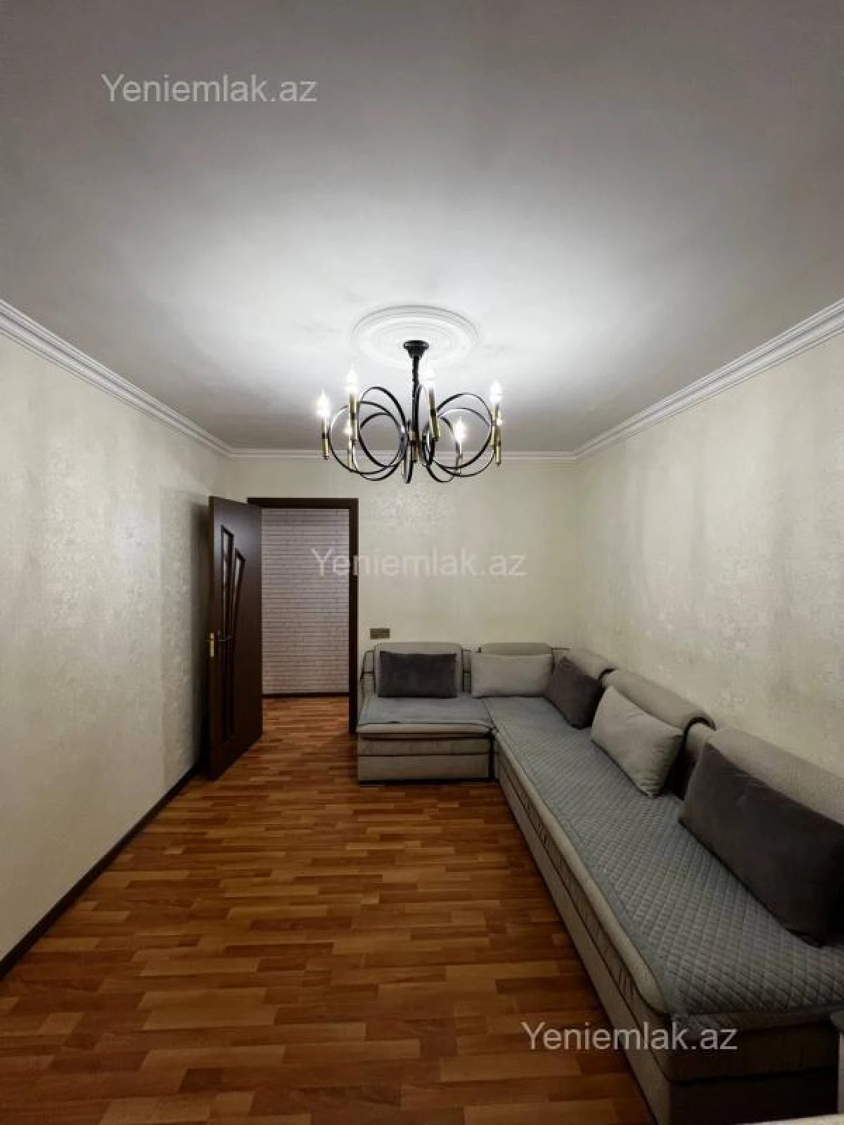 Satılır 2 otaqlı köhnə tikili 52 m²