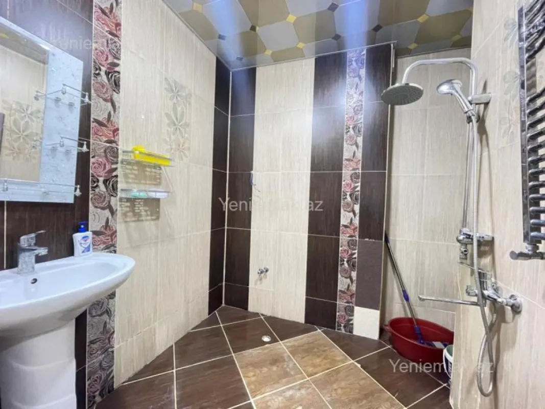 Satılır 2 otaqlı yeni tikili 83 m²