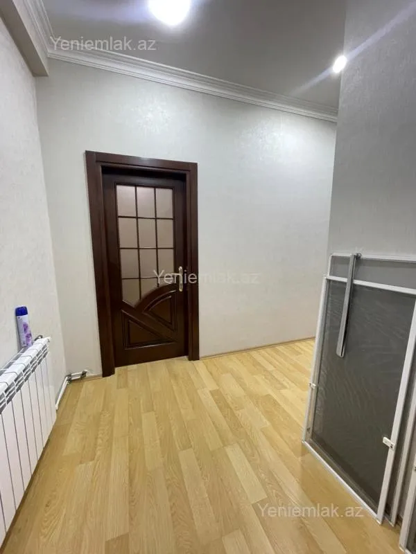 Satılır 2 otaqlı yeni tikili 83 m²