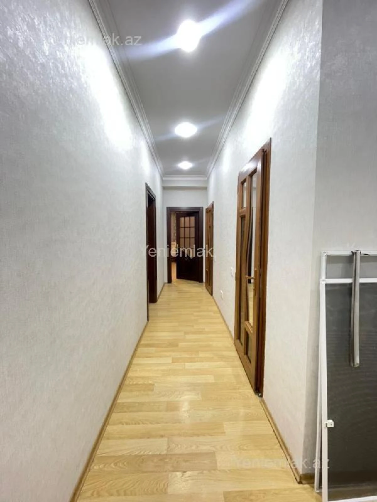 Satılır 2 otaqlı yeni tikili 83 m²