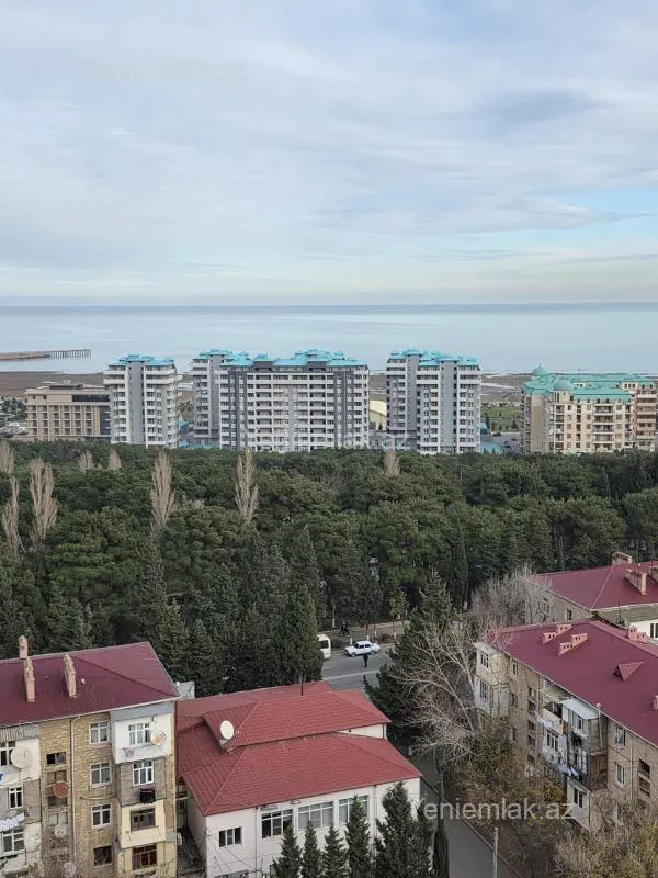 Satılır 3 otaqlı yeni tikili 136 m²