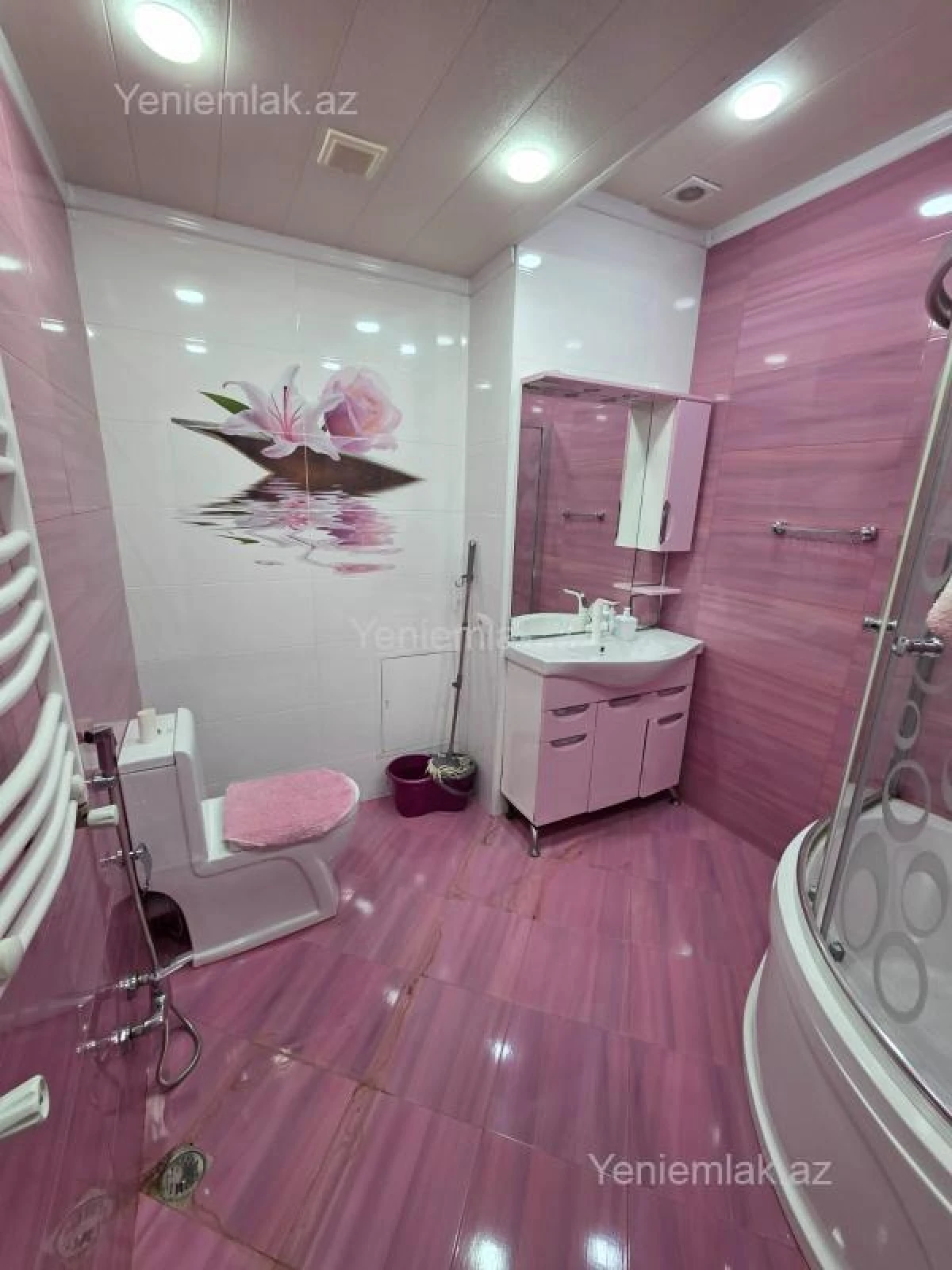 Satılır 3 otaqlı yeni tikili 136 m²