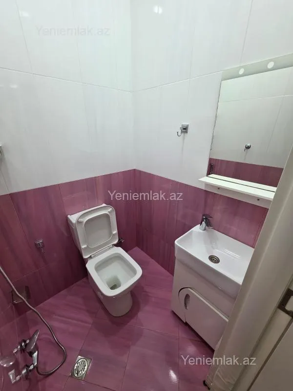 Satılır 3 otaqlı yeni tikili 136 m²