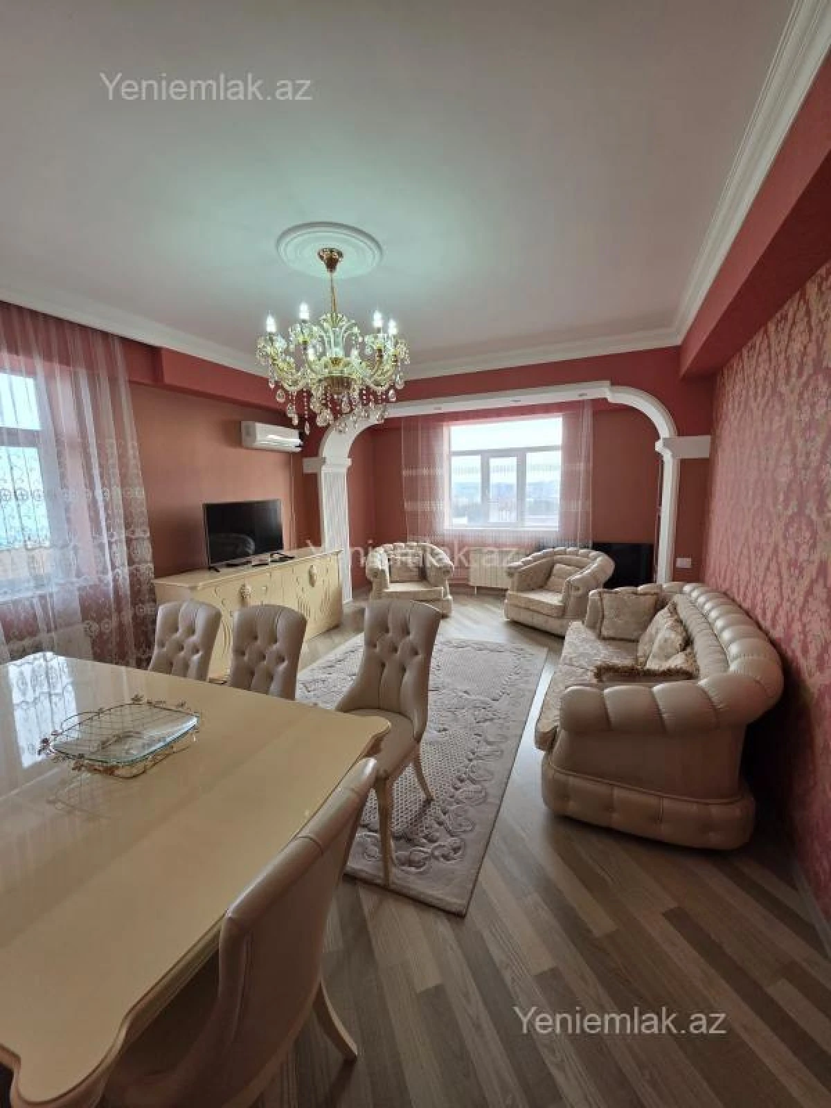 Satılır 3 otaqlı yeni tikili 136 m²