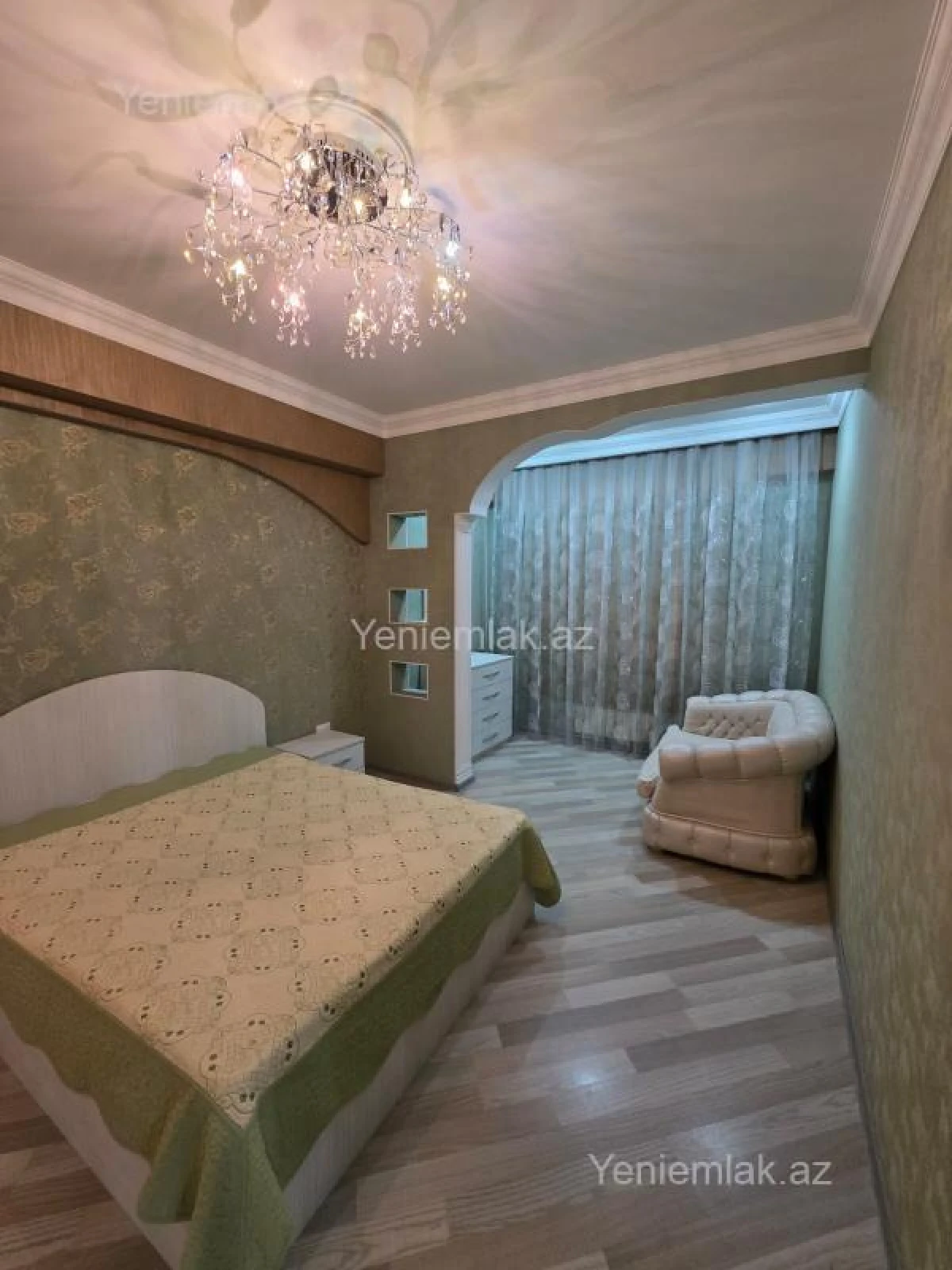 Satılır 3 otaqlı yeni tikili 136 m²