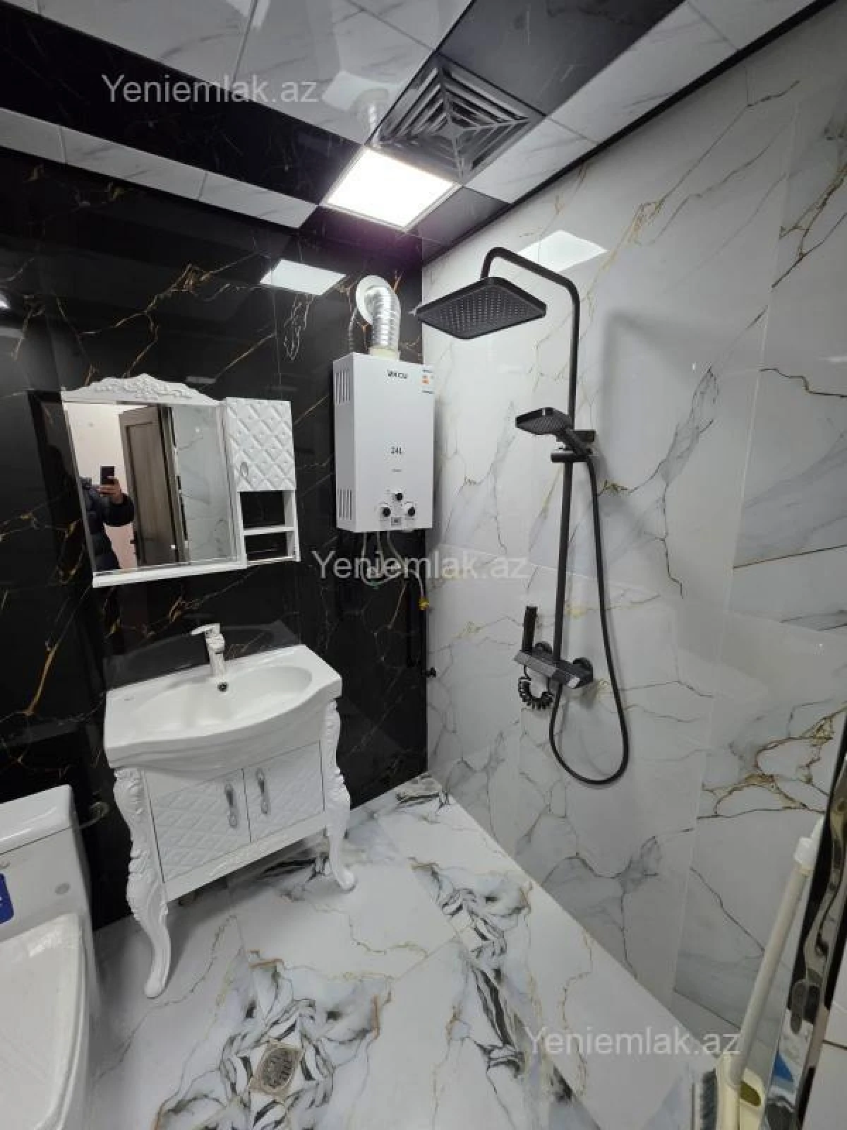 Satılır 2 otaqlı köhnə tikili 53 m²