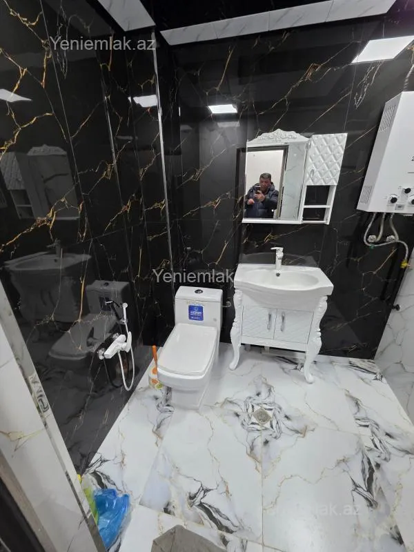 Satılır 2 otaqlı köhnə tikili 53 m²