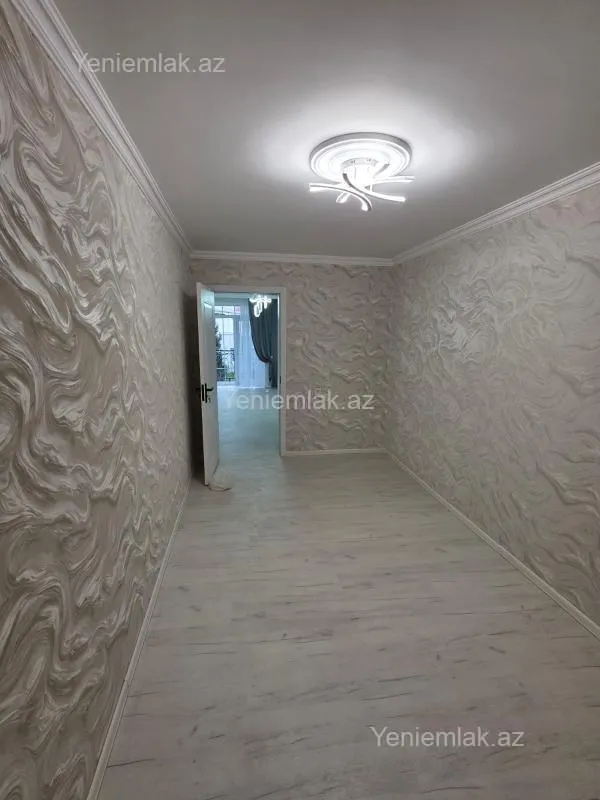 Satılır 2 otaqlı köhnə tikili 53 m²