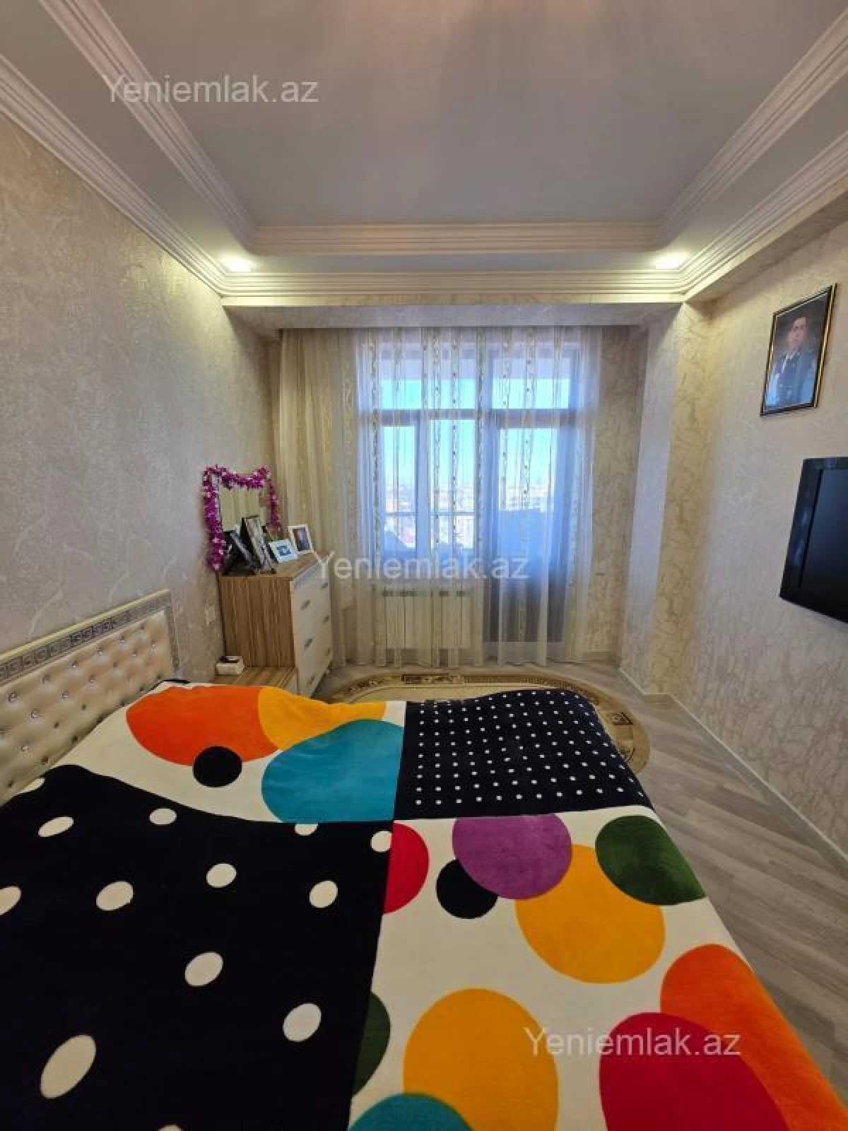 Satılır 3 otaqlı yeni tikili 130 m²