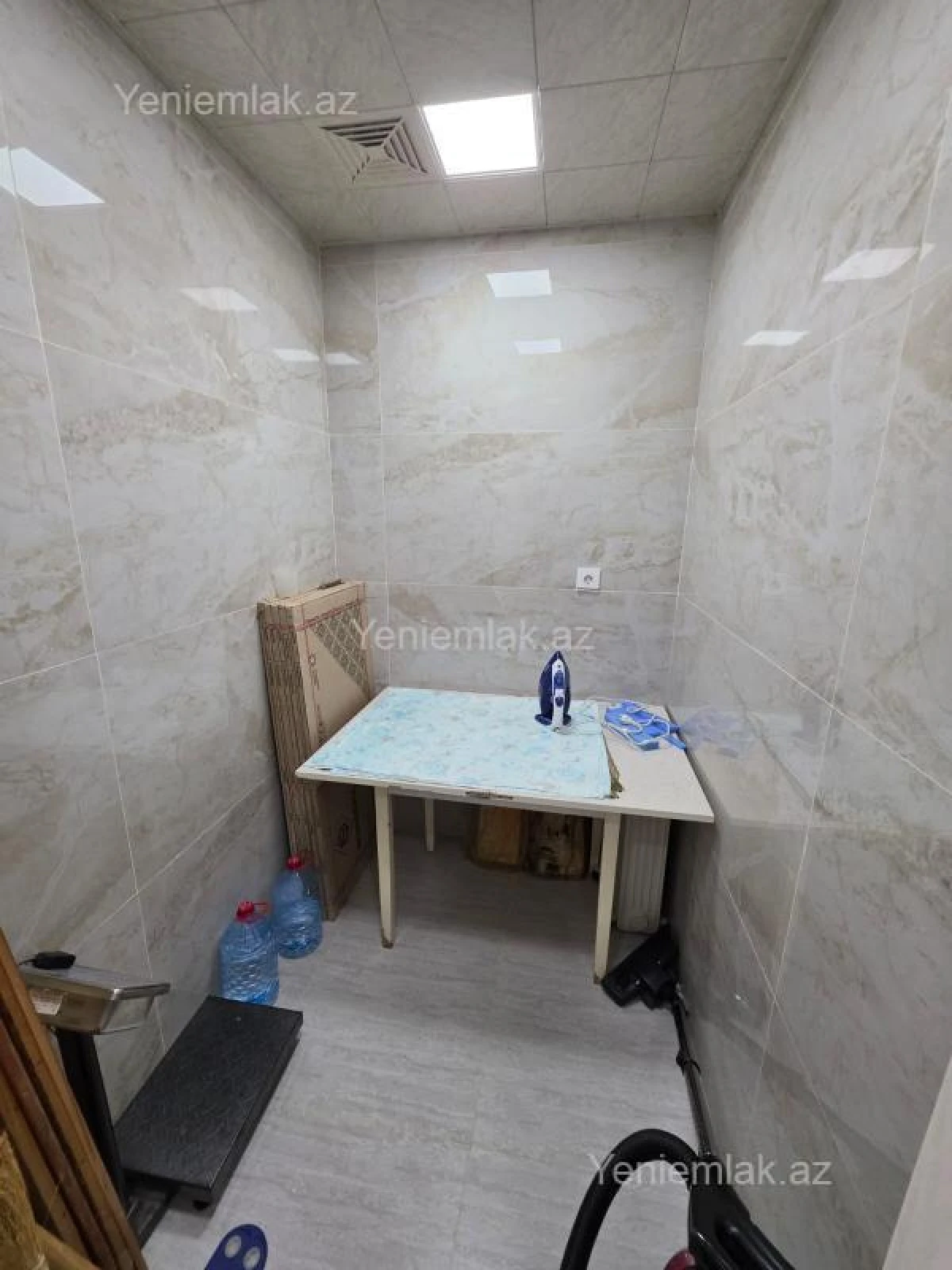 Satılır 3 otaqlı yeni tikili 130 m²