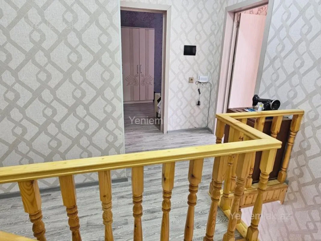Satılır 4 otaqlı həyət evi 140 m²