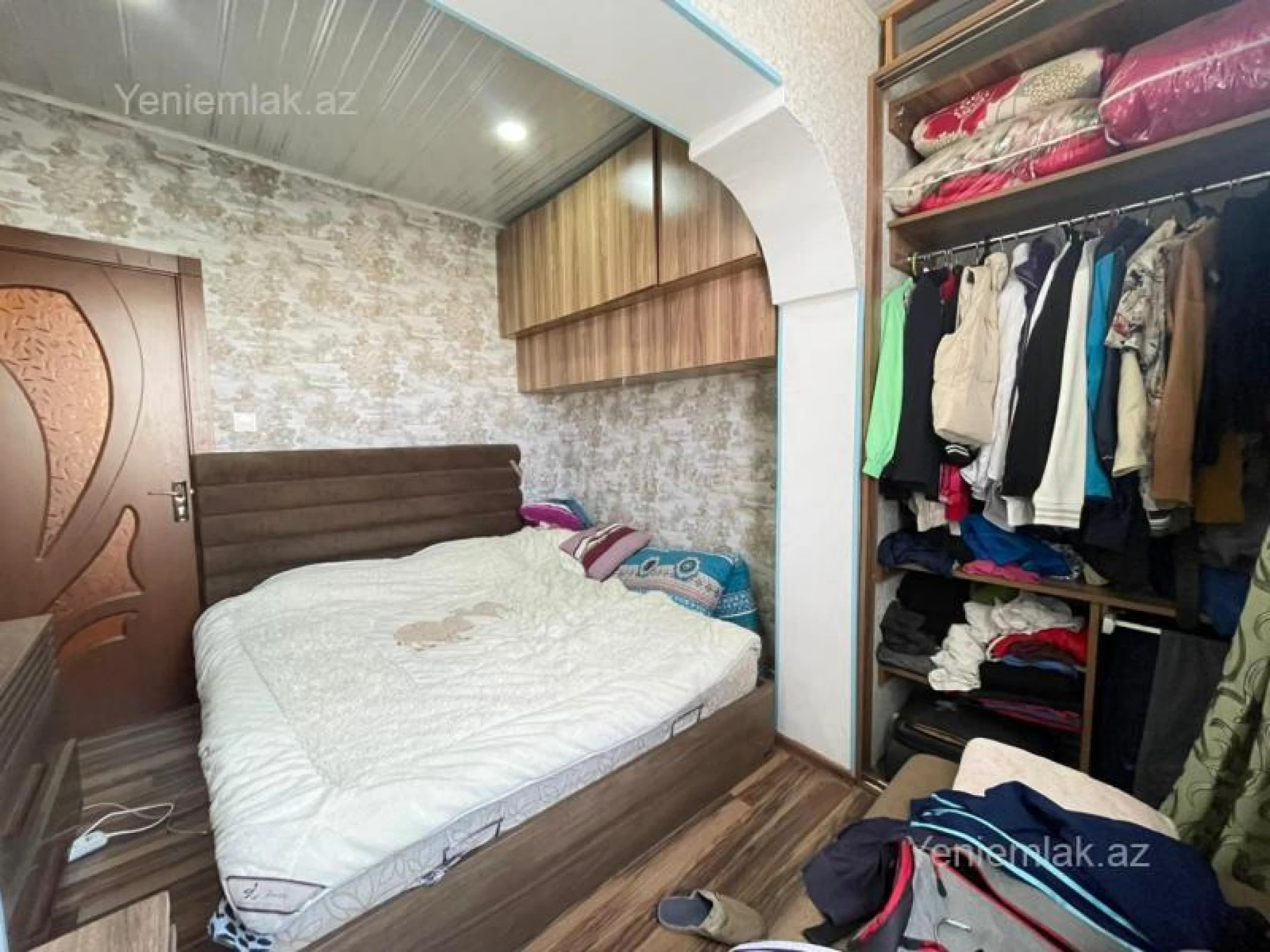 Satılır 2 otaqlı köhnə tikili 50 m²