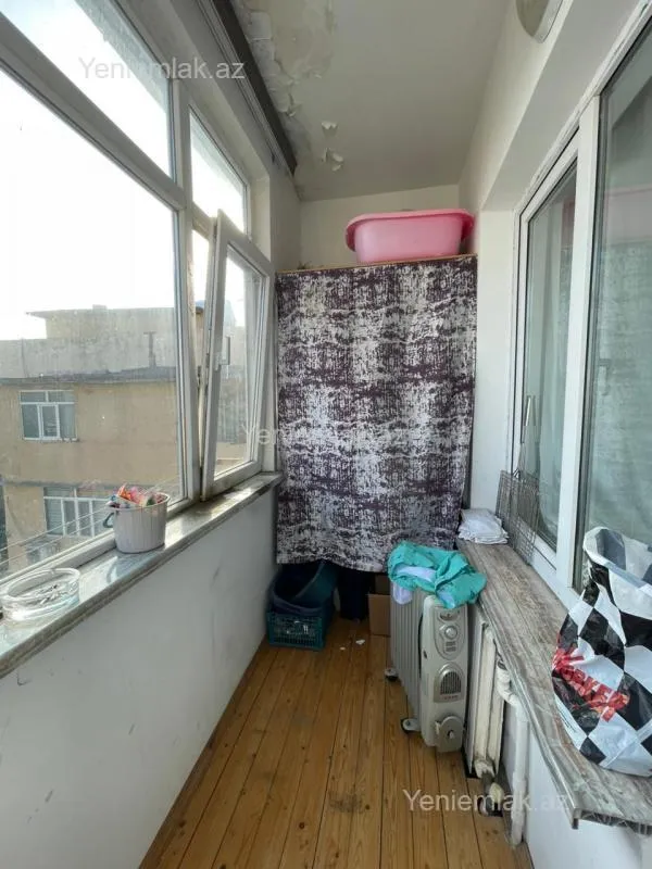 Satılır 2 otaqlı köhnə tikili 50 m²