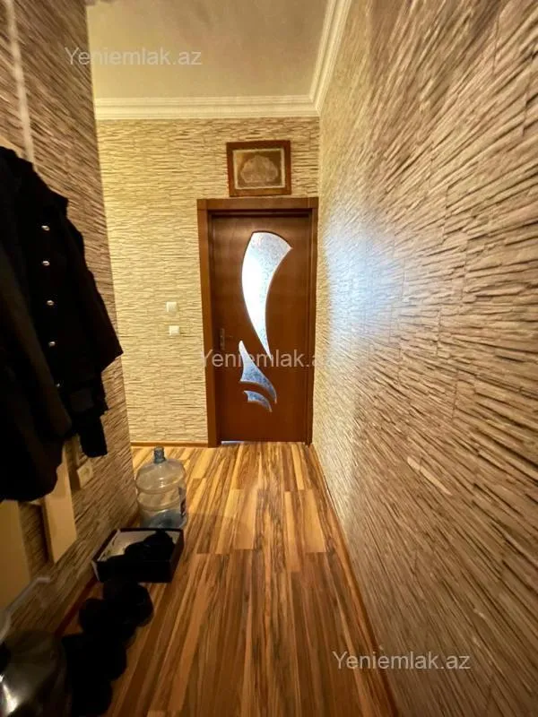 Satılır 2 otaqlı köhnə tikili 50 m²