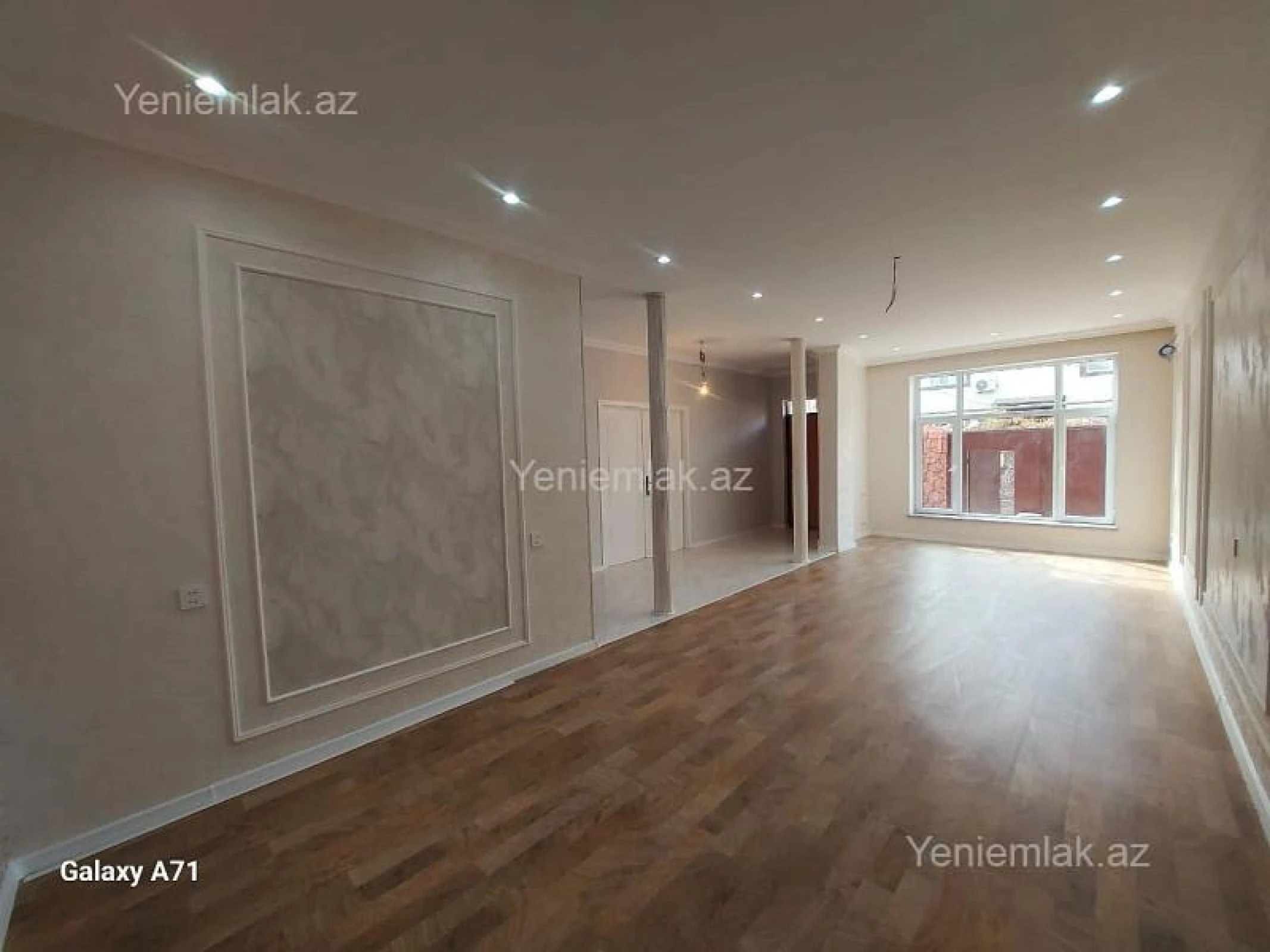 Satılır 4 otaqlı həyət evi 140 m²