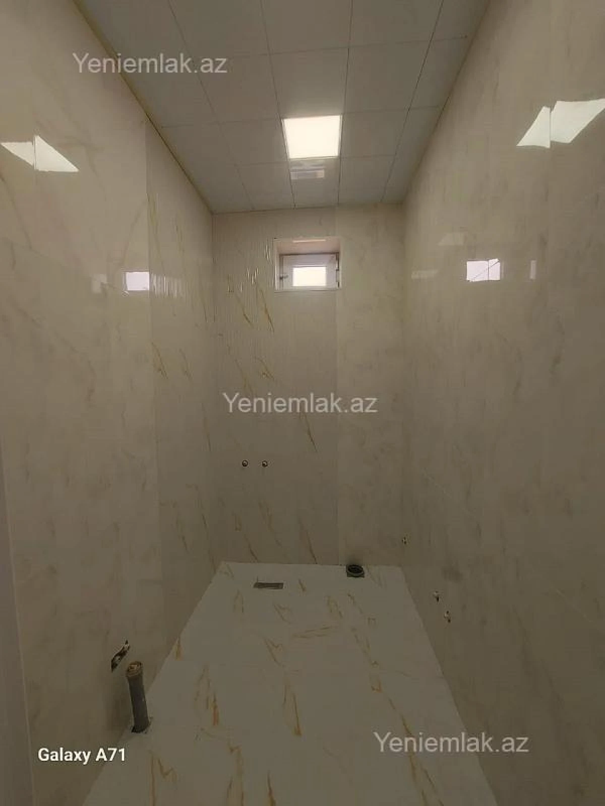 Satılır 4 otaqlı həyət evi 140 m²